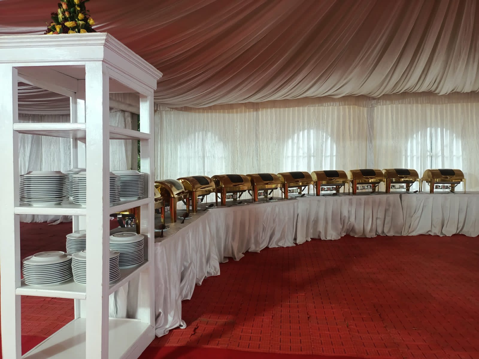 Elegant Buffet Setup